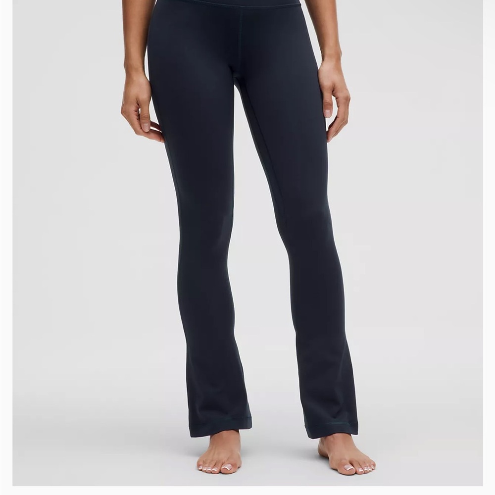 Lululum Alighn flare pants / yoga pants